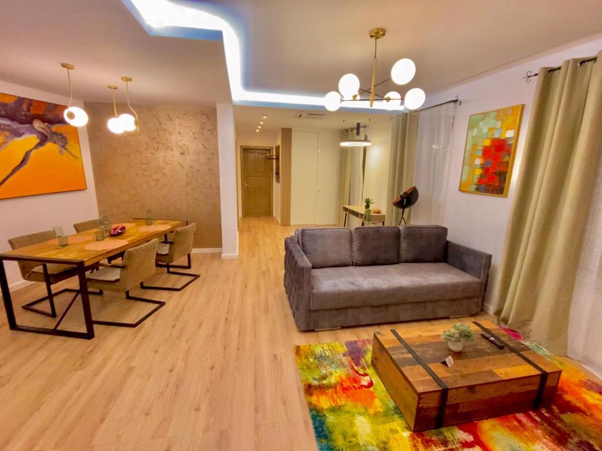 Blancris Boutique Apartment Brasov Exterior photo