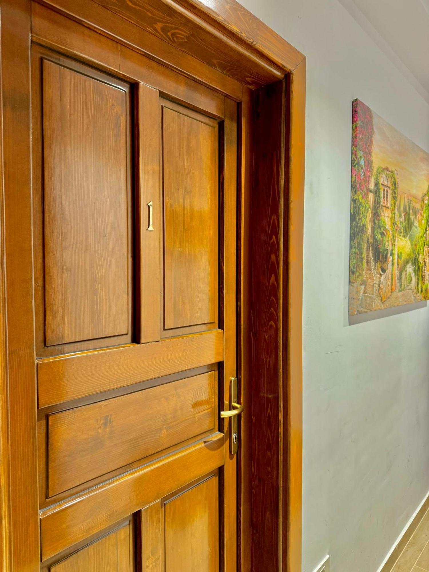 Blancris Boutique Apartment Brasov Exterior photo